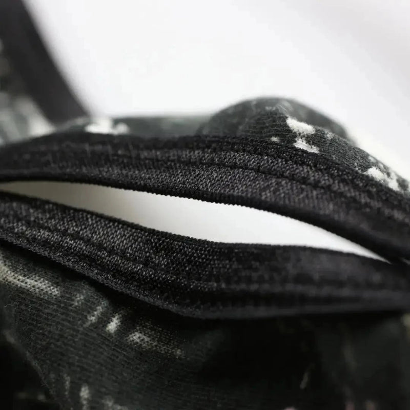 Open-front design detail — bold cut cotton g-string DomiGe
