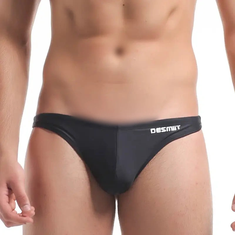 Desmiit Sexy Badeslips für Herren – Mehrfarbige Bikini-Bademode, 82 % Nylon und 18 % Elastan