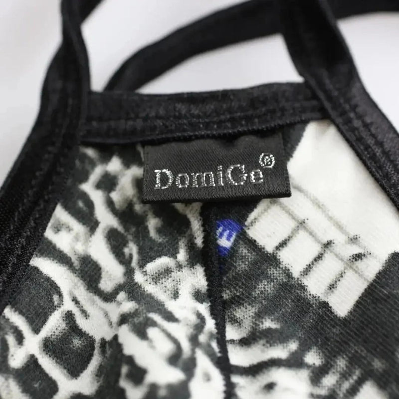 DomiGe irregular print pattern close-up — Y-back thong white comfort fit	