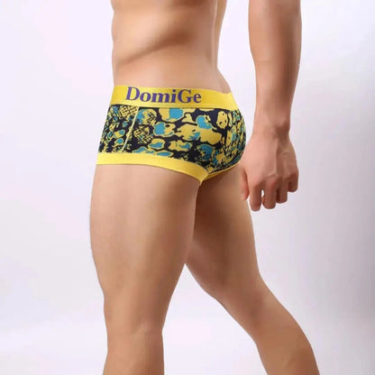 DomiGe low-rise trunks green side view — modern silhouette model	